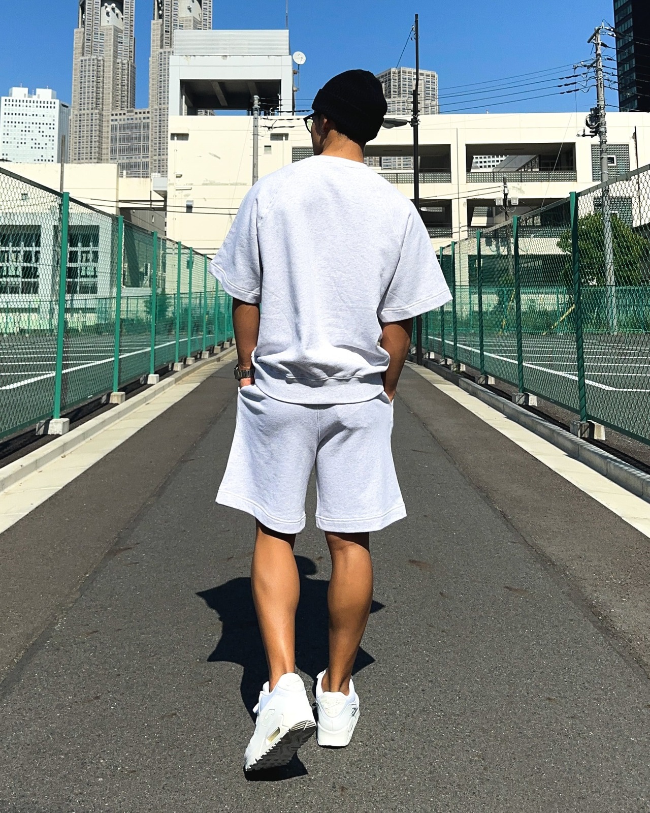 SMILEY LOOSE FIT SWEAT T-SHIRT - GRAY