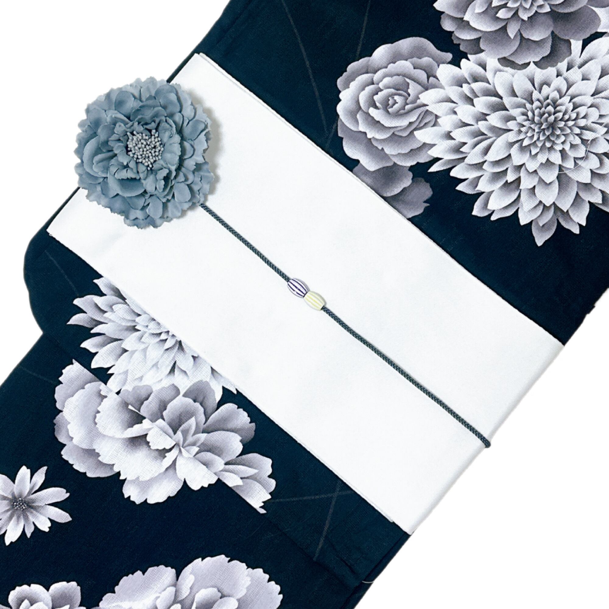 浴衣ジェンヌ 浴衣5点セット 黒地にぼかしグレーや白の花 ゆかた 半幅