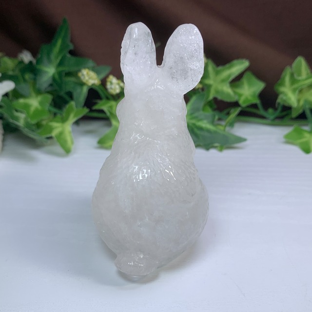 1.可愛い水晶うさぎさん