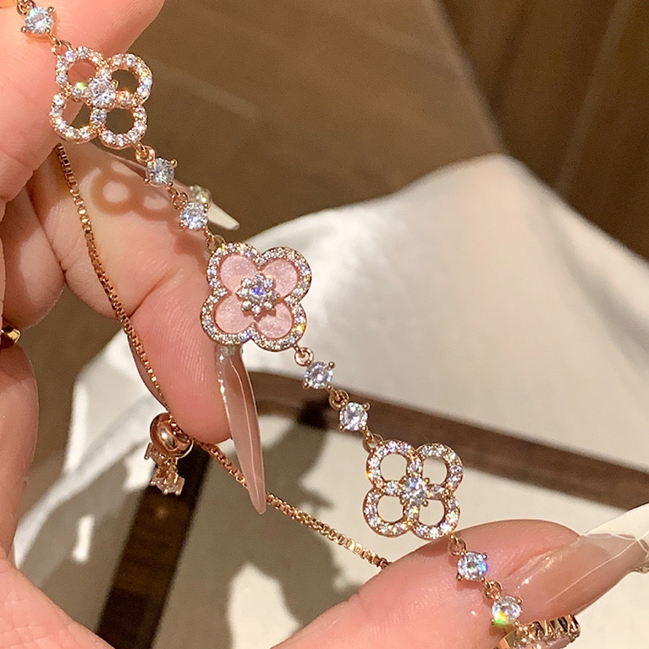 おしゃれ ピンク キラキラ 四葉 クローバー ブレスレット - 7