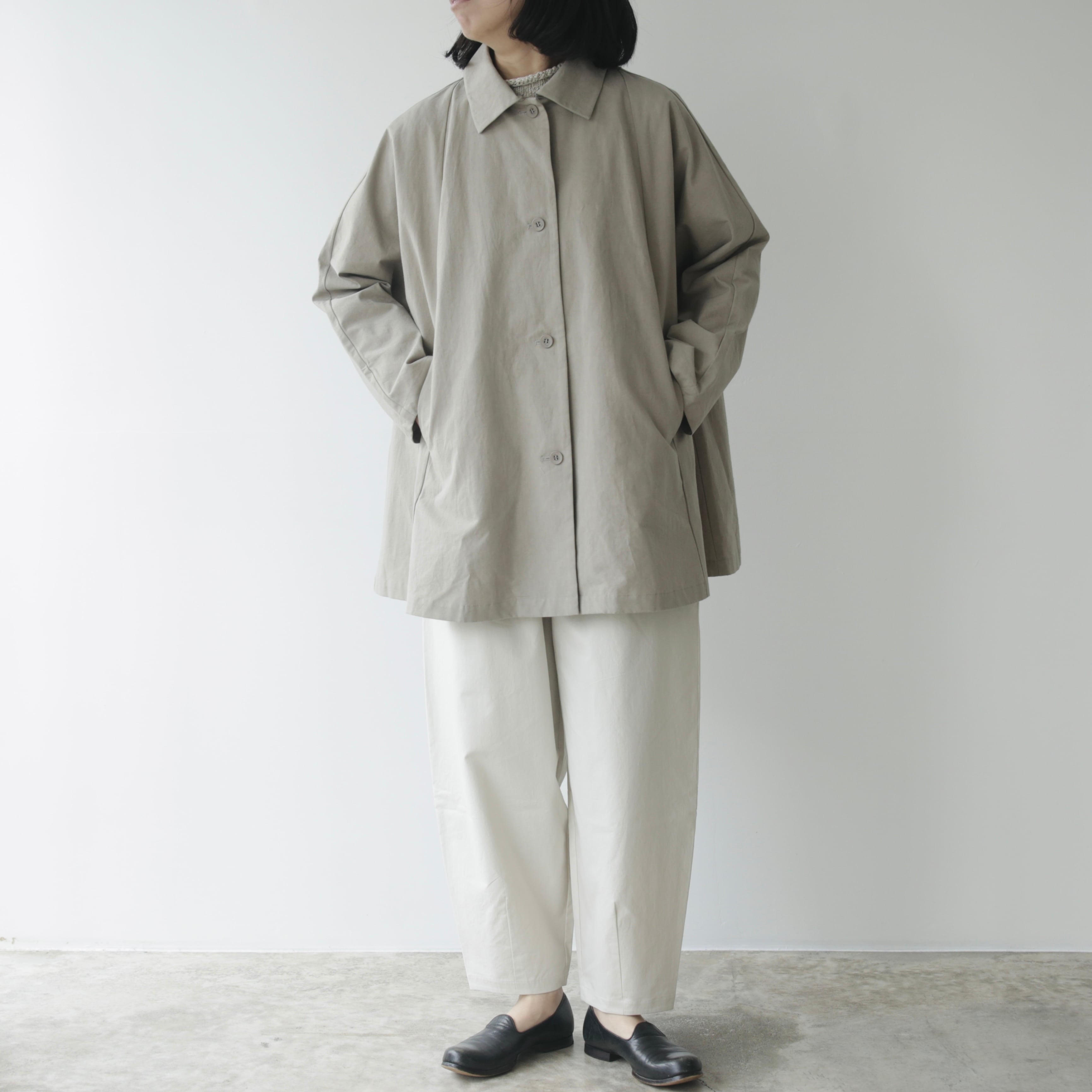 TENNE HANDCRAFTED MODERN ショートフードコート | Vie