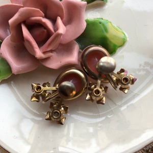 VINTAGE strawberry milk drop earrings