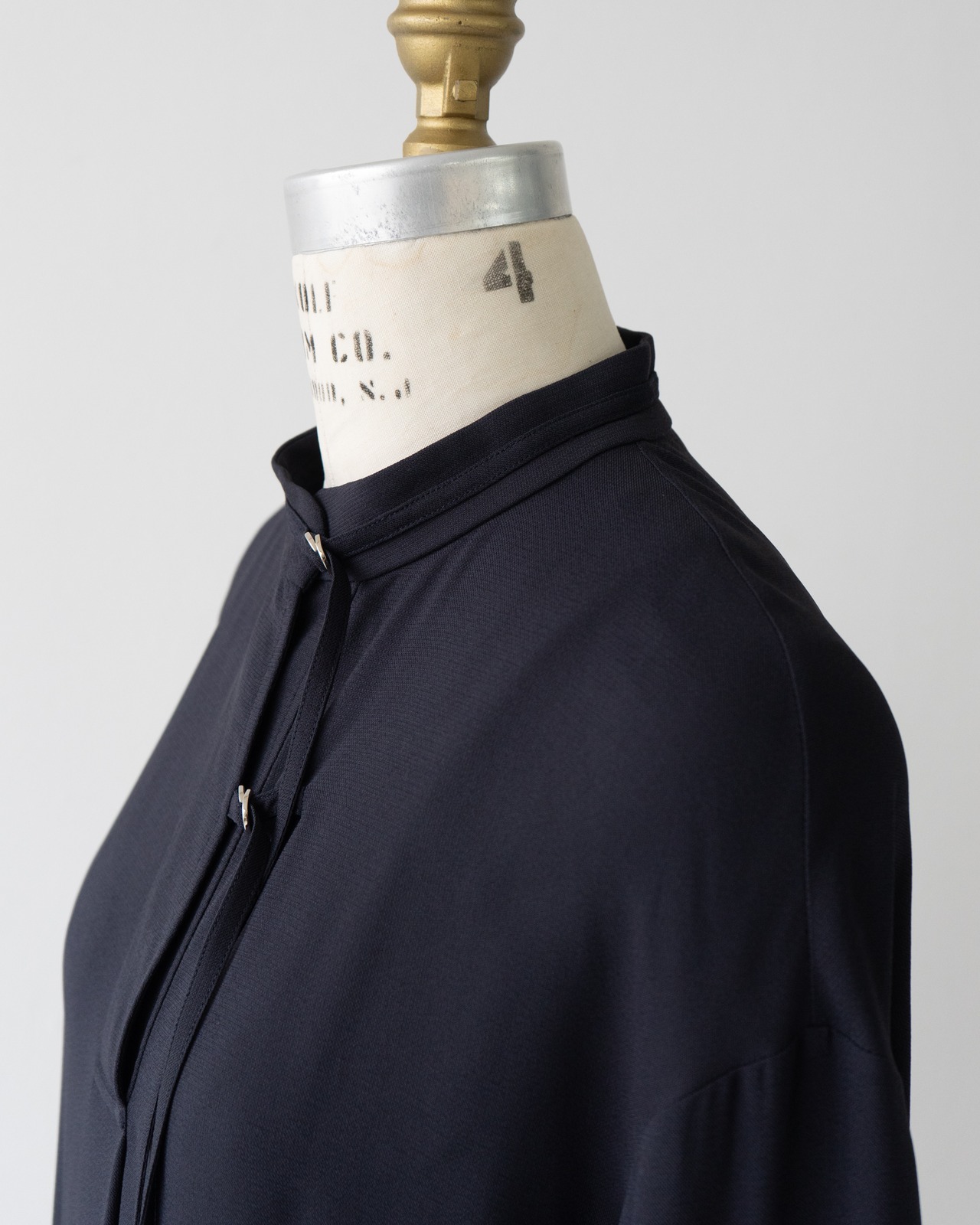 〈Hermès〉Collarless Dress