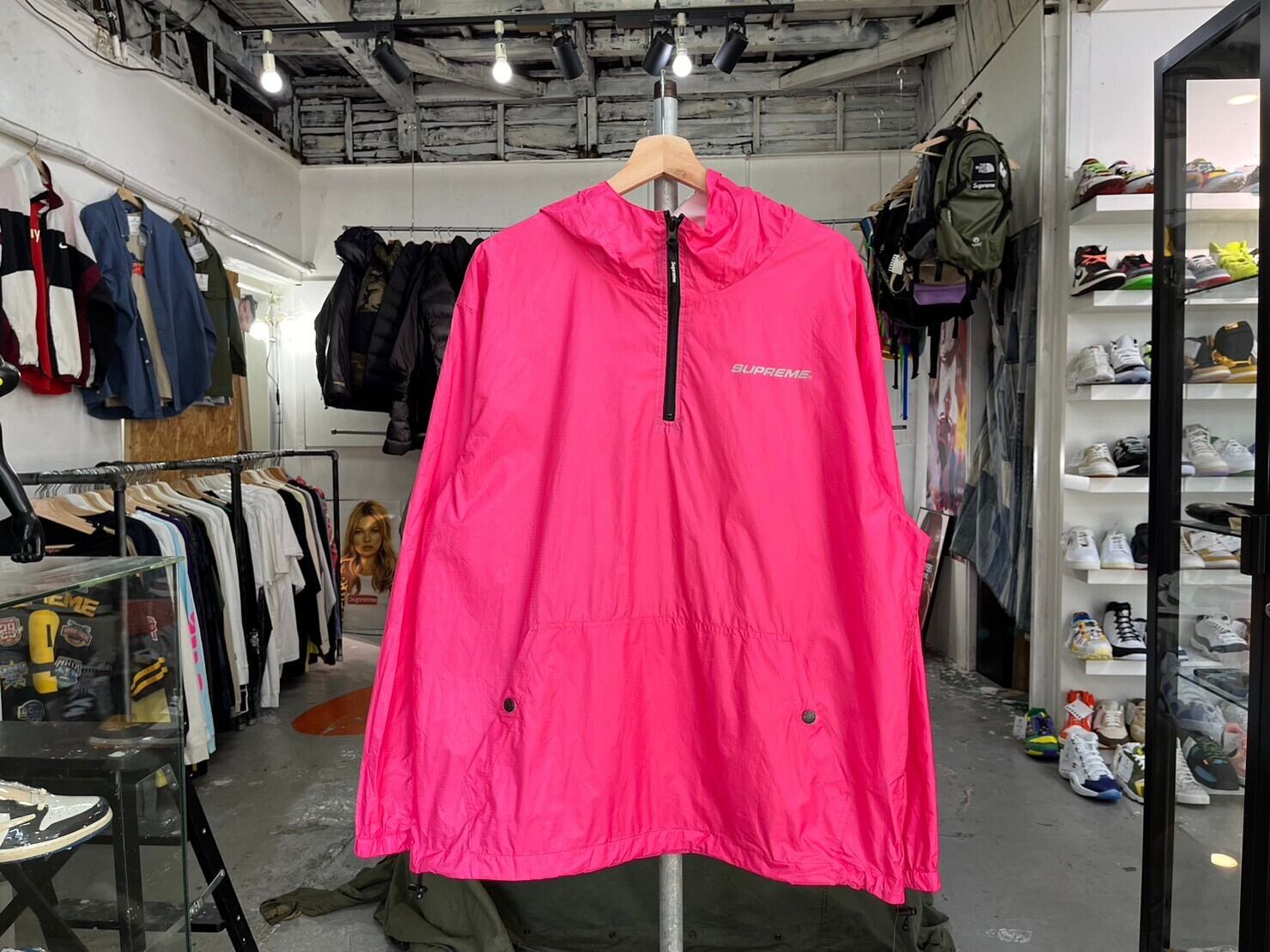 Supreme PACKABLE RIPSTOP PULLOVER PINK LARGE 82224 | BRAND BUYERS  