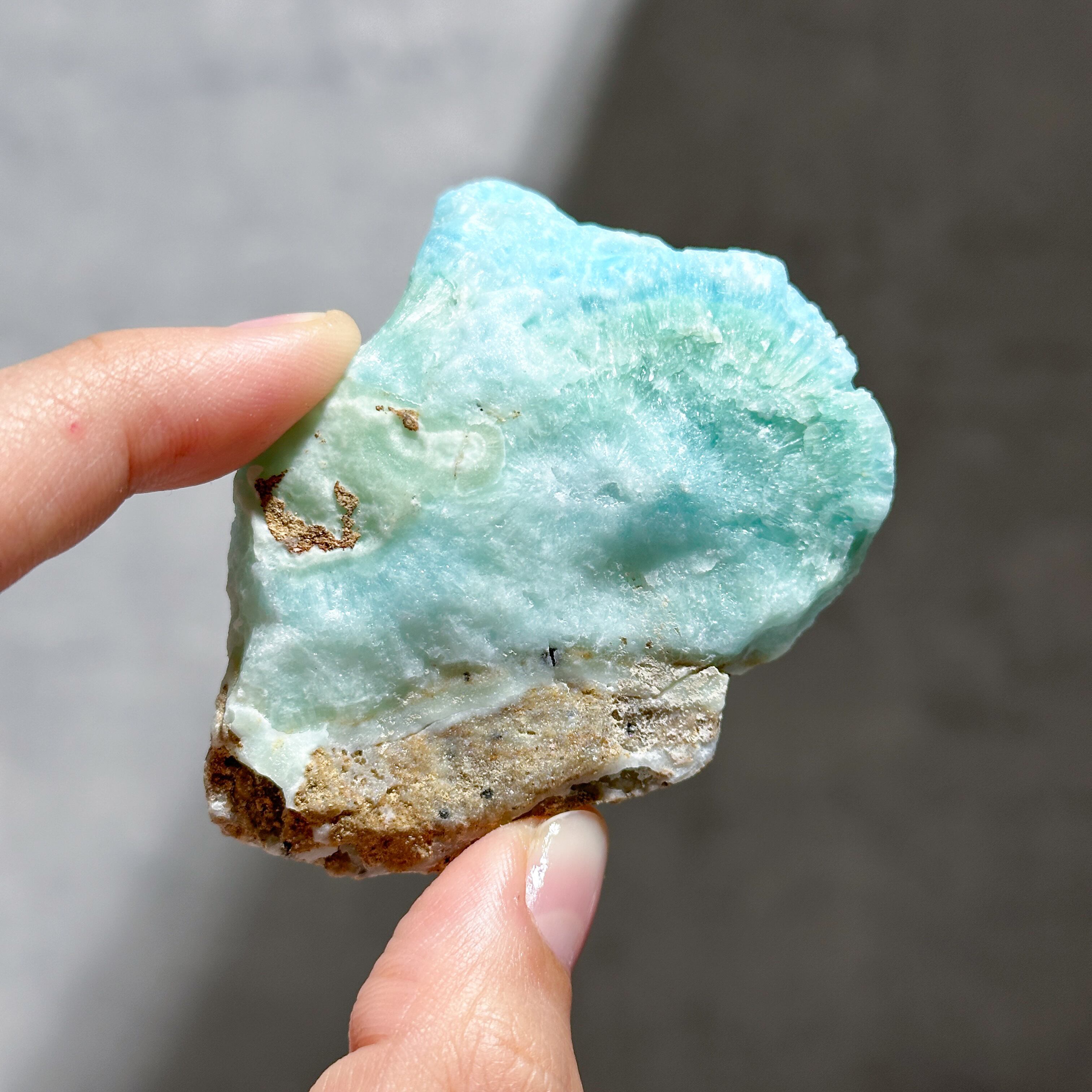 【希少】ブルーアラゴナイト　原石 希少】 ブルーアラゴナイト 原石 | trenta quartz