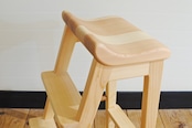紀州材のキッチンスツール