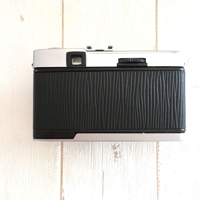 Olympus TRIP 35 <ウェーブブラック>