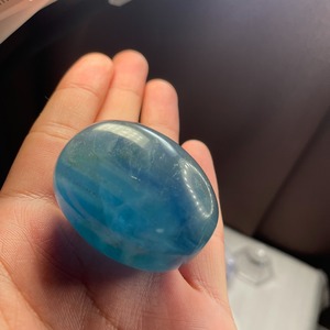 3.スカイブルー系フローライトタンブル