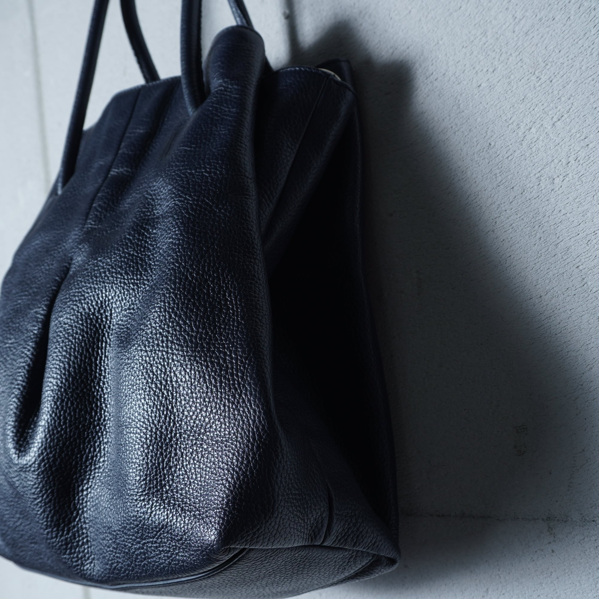 JIL SANDER】ジルサンダーロゴ入シボレザートートバッグ navy black