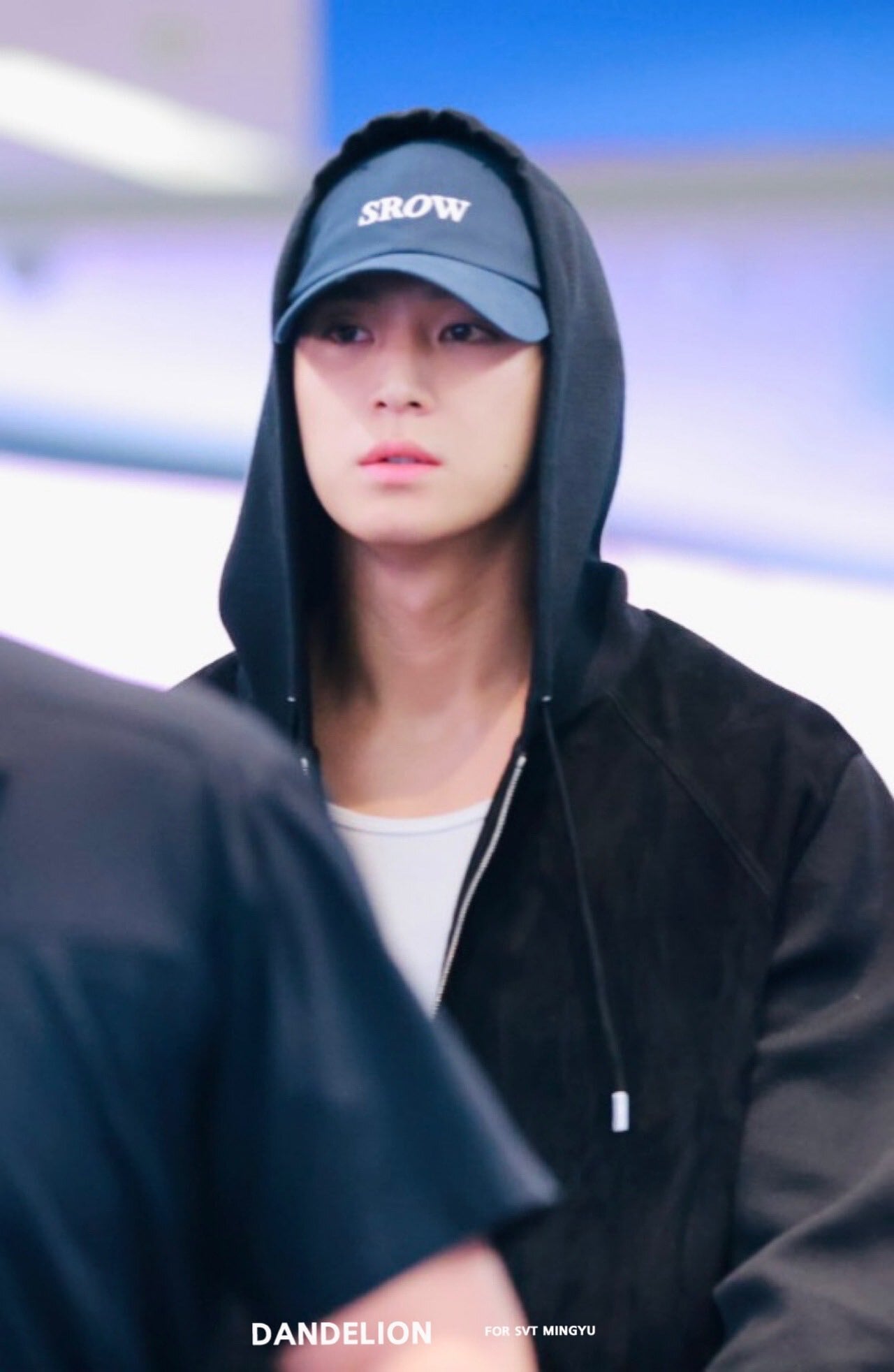 ☆SEVENTEEN ミンギュ&ドギョム&エスクプス 着用！！【SROW】SROW