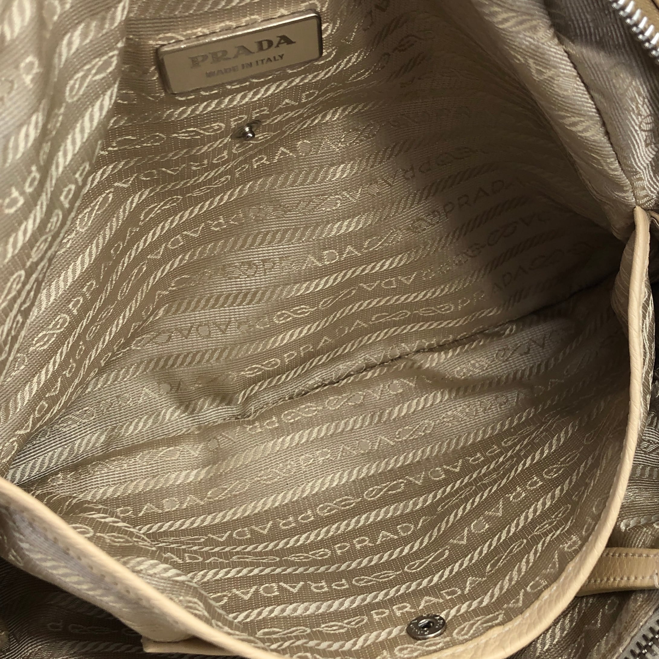 PRADA プラダ ロゴ エンボスレザー ミニボストン ロック PRADA プラダ ロゴ エンボスレザー ミニボストン ロック