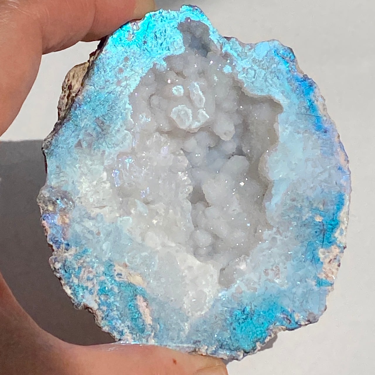 ☆天然高品質 キラキラドゥルージー結晶 ☆ 龍穴入りアゲート 六角柱 