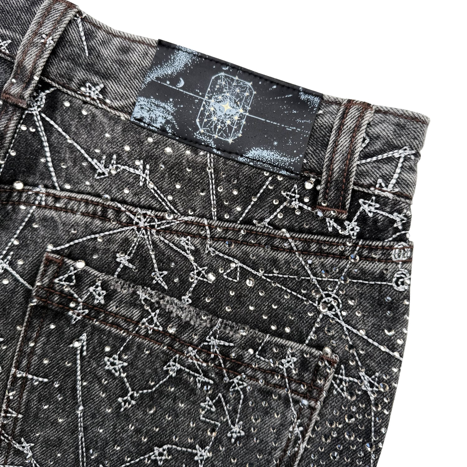 Birth Of Royal Child / 20K Zodiac Diamond Denim Pants | HOLICK