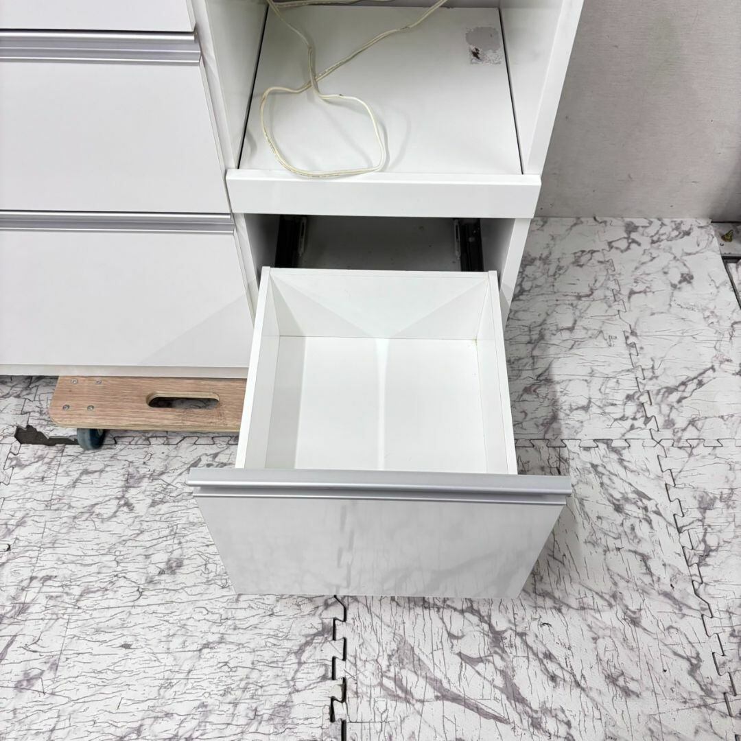 21312 2枚ガラス扉キッチンボード ソフトクローズ 食器棚 幅105 ◇大阪