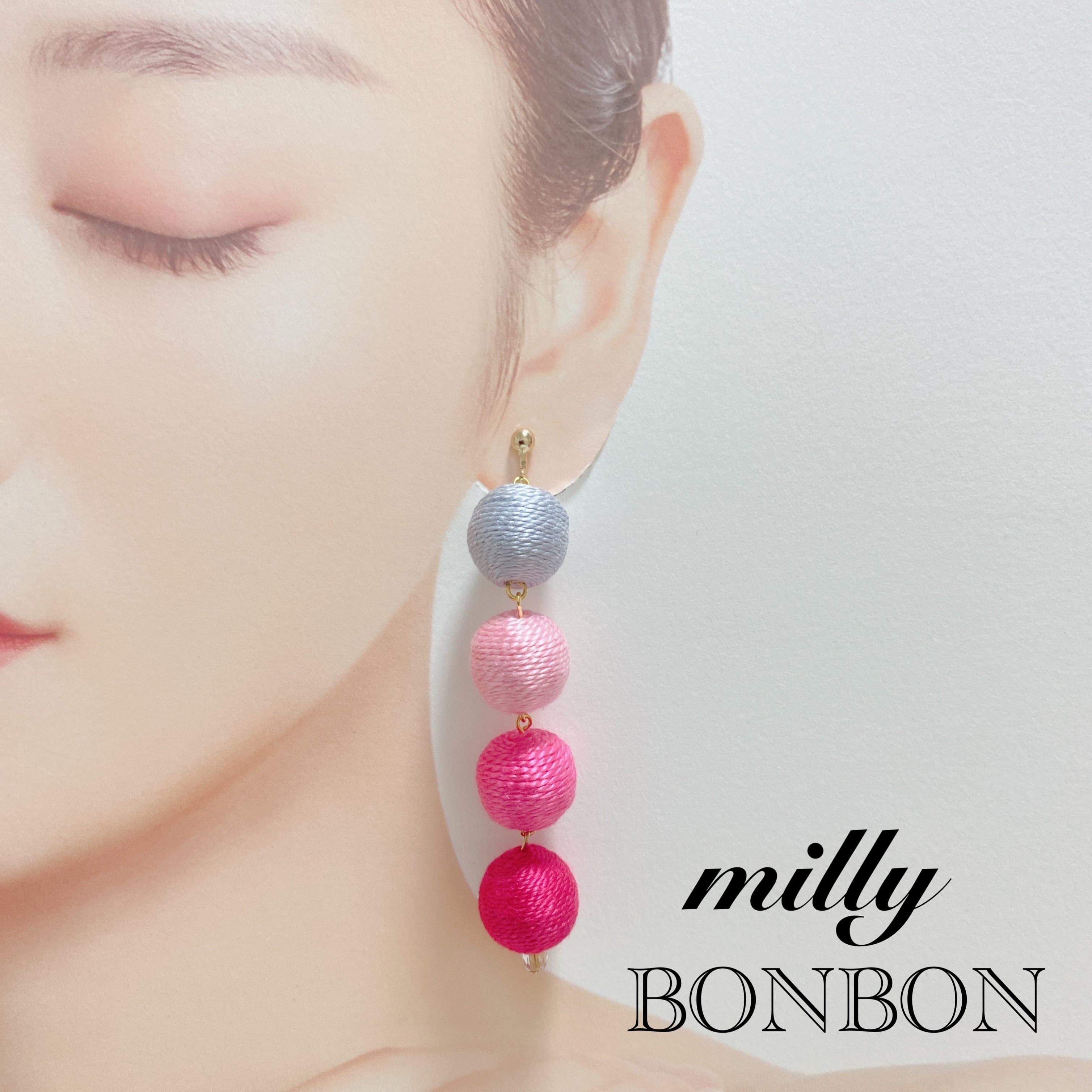 【bonbon】ボンボンカラー ハンドメイド イヤリング ピアス ボンボンピアス ボンボンイヤリング 𝑼𝒏𝒐 (@uno_ooooo