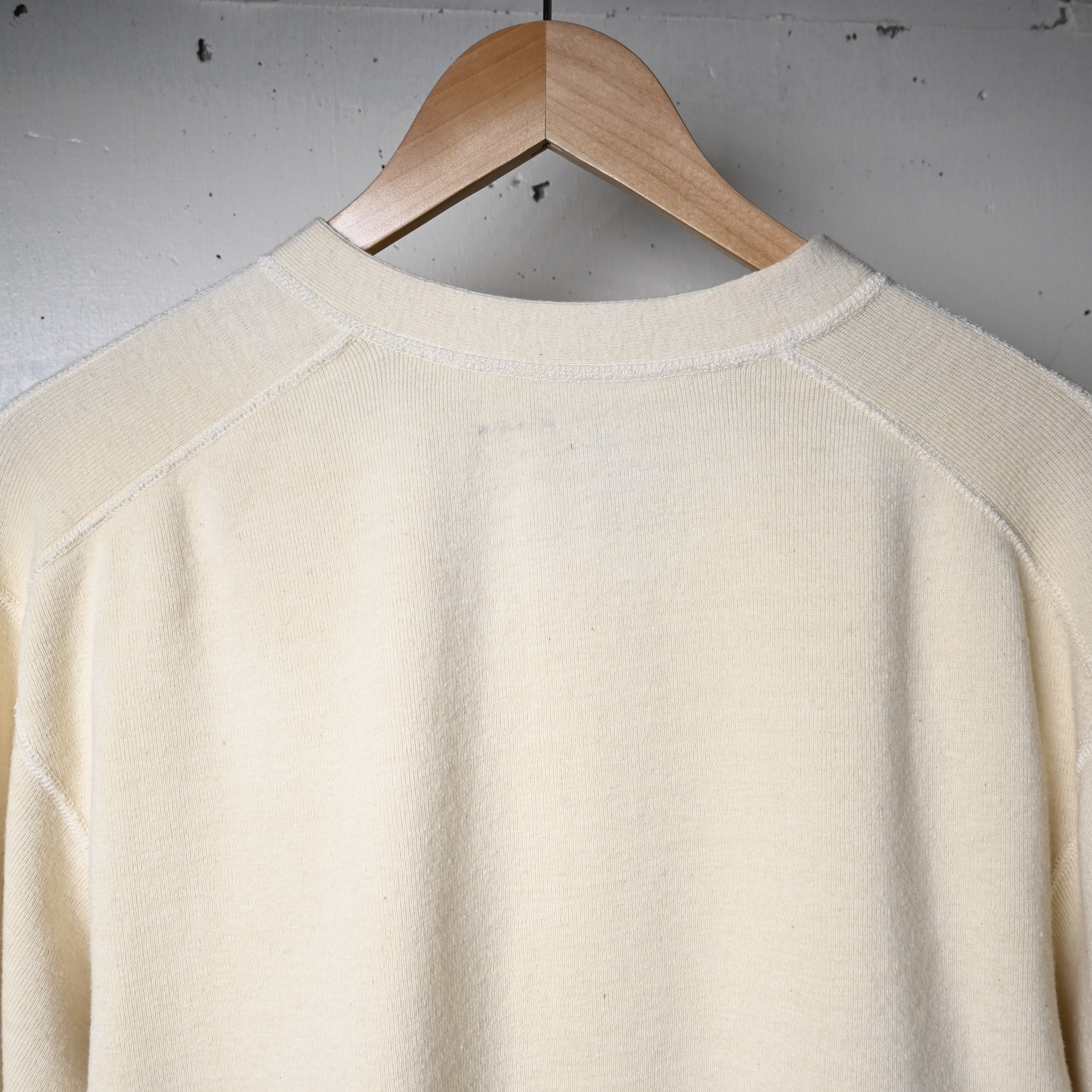 L ] US ARMY 1950s M-50 Henry Neck Winter Under Shirt , White