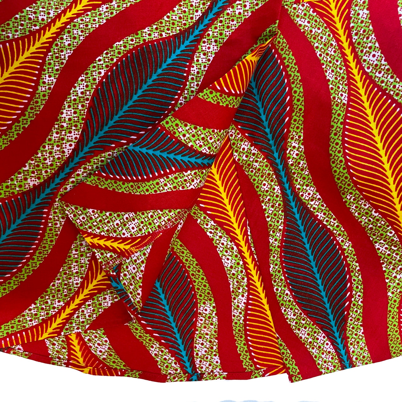 マーメイドバックIラインスカート リーフ レッド×グリーン （ガーナ産上質ファブリック・日本縫製）｜ アフリカンファブリック アフリカンプリント アフリカンバティック  アフリカ布 パーニュ キテンゲ