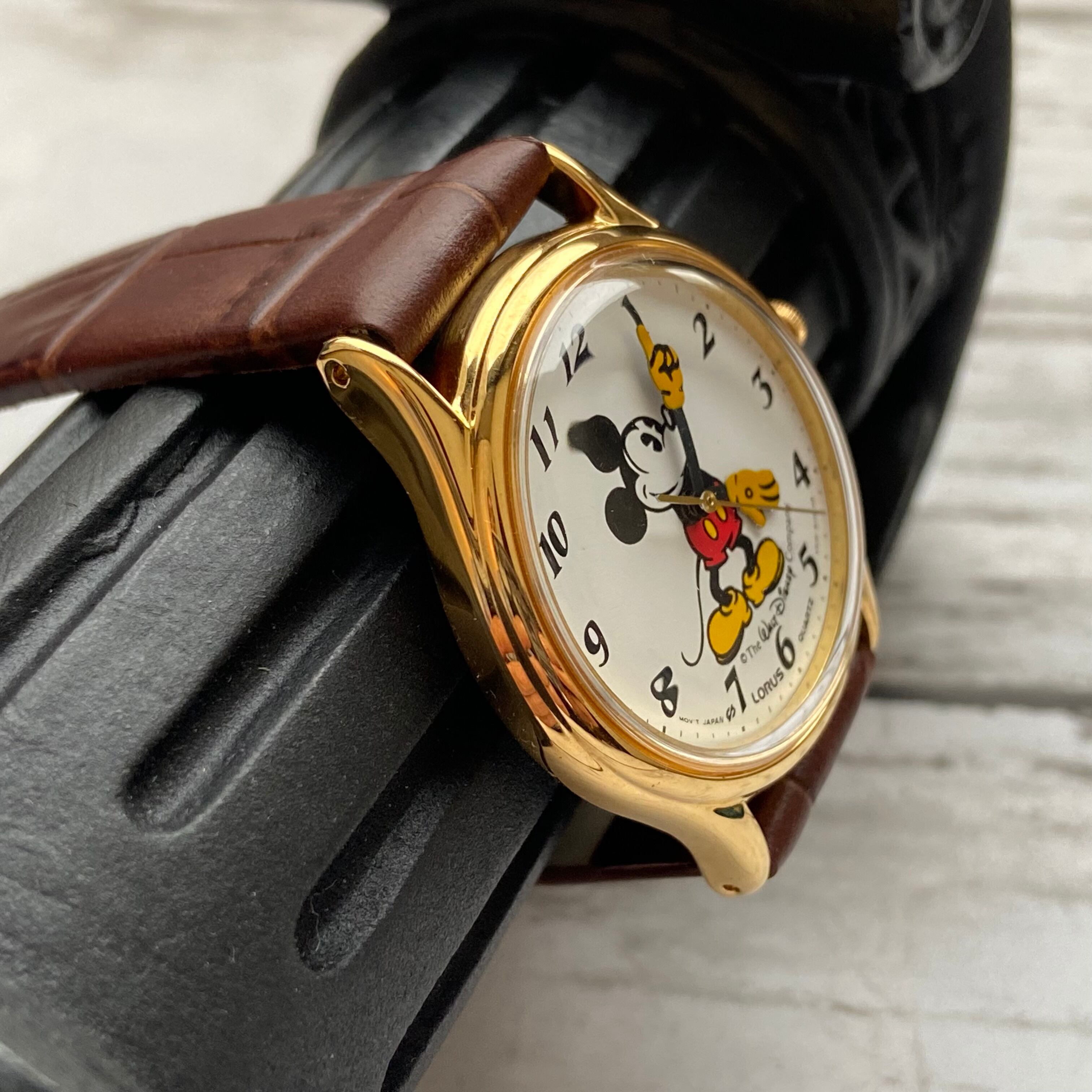 希少】90年代ヴィンテージ LORUS（SEIKO）ミッキーマウス 腕時計