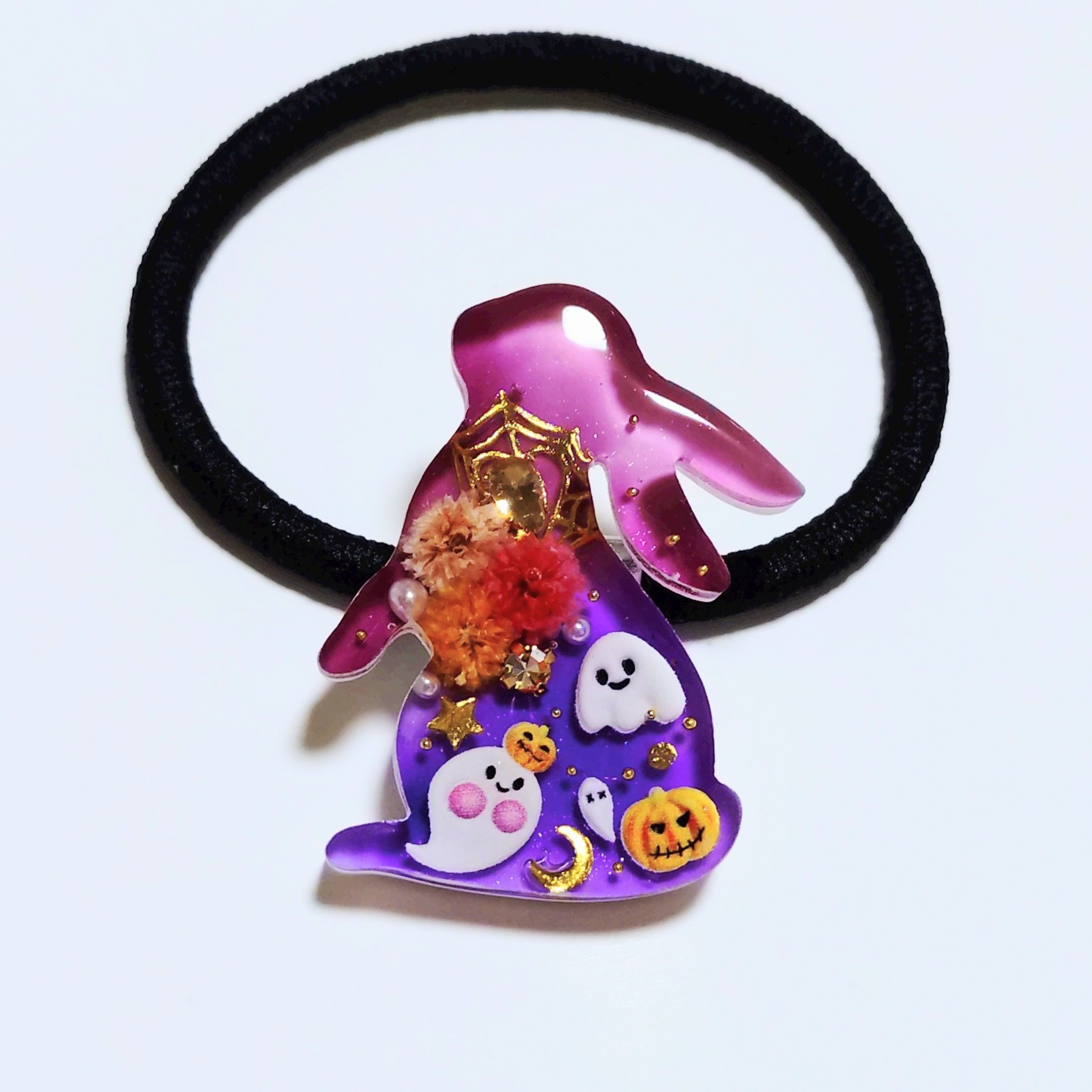 No.73 レジン ヘアゴム キーホルダー ピンバッジ うさぎハロウィン