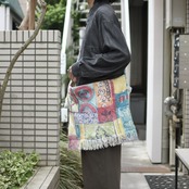 kroneko original rug shoulder bag