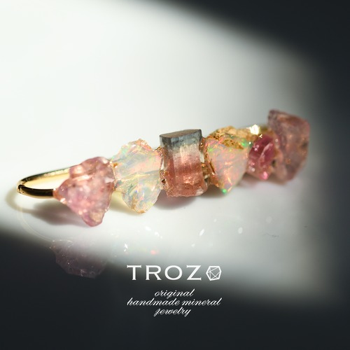【009 Tourmalin Fest】 Integration Ear Cuff トルマリン × スピネル × オパール 鉱物原石 イヤーカフ 天然石 アクセサリー (No.3306)