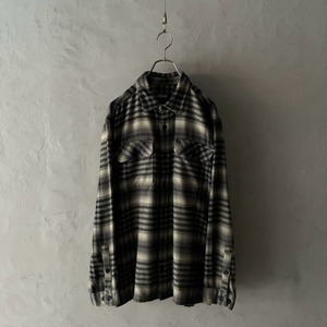 -Patagonia- 15's Fjord Flannel Shirt