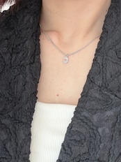 MG c necklace