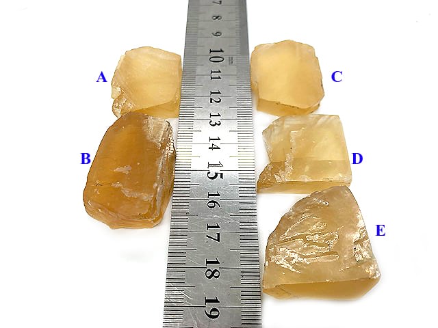 ハニーカルサイト原石 | Synergy Stone(シナジーストーン)