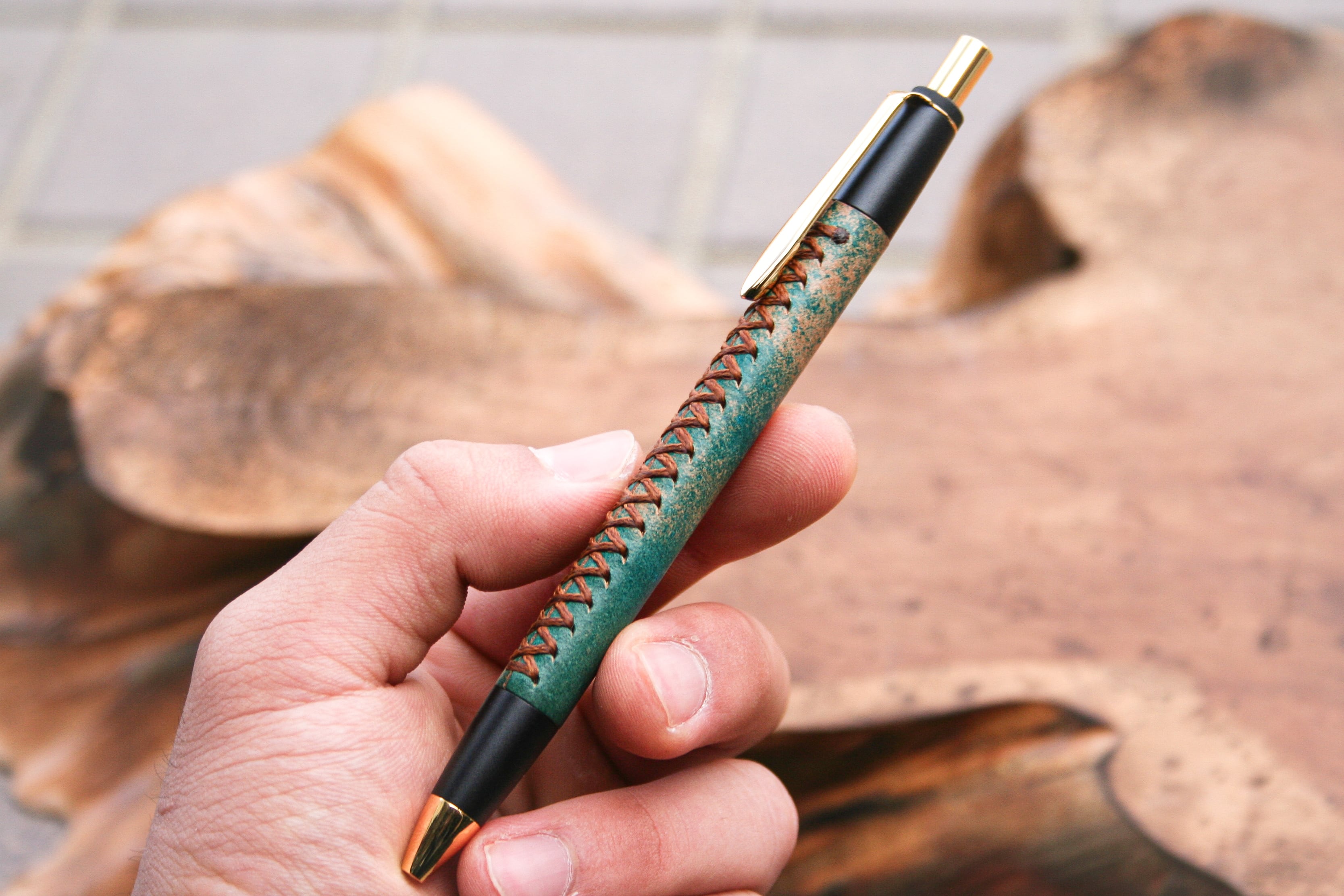 革軸ペン | Schicksal