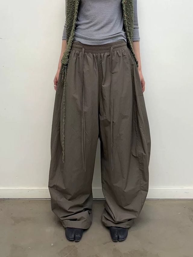 NeverSeez Paratrooper Pants / Brown