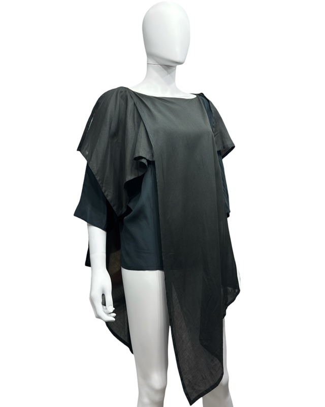 SS1994 GIANNI VERSACE CUTOUT SWEATER