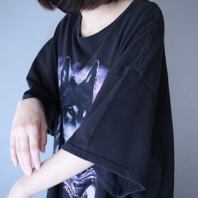 "狼" dark coloring good printed XXXL over silhouette h/s tee