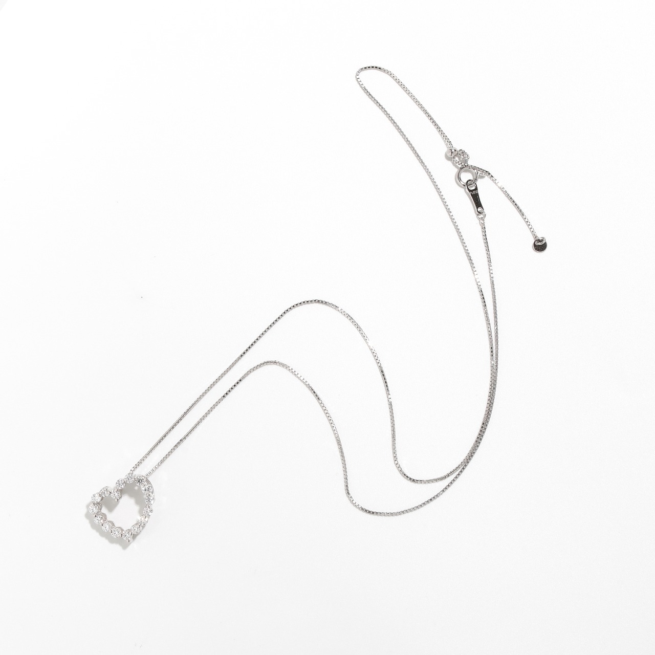 H&C ダイヤモンド デザインネックレス pt / 0.530ct