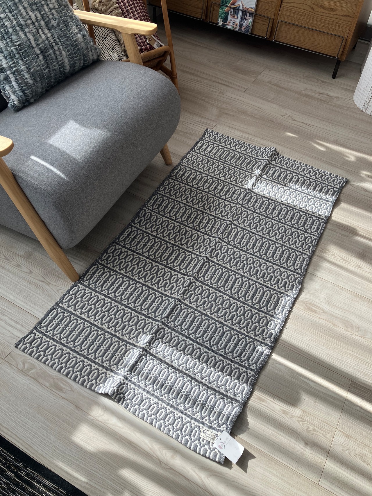 【ラグ 70×120 】シ・コラサォン  インテリア リビング 新生活 ひとり暮らし