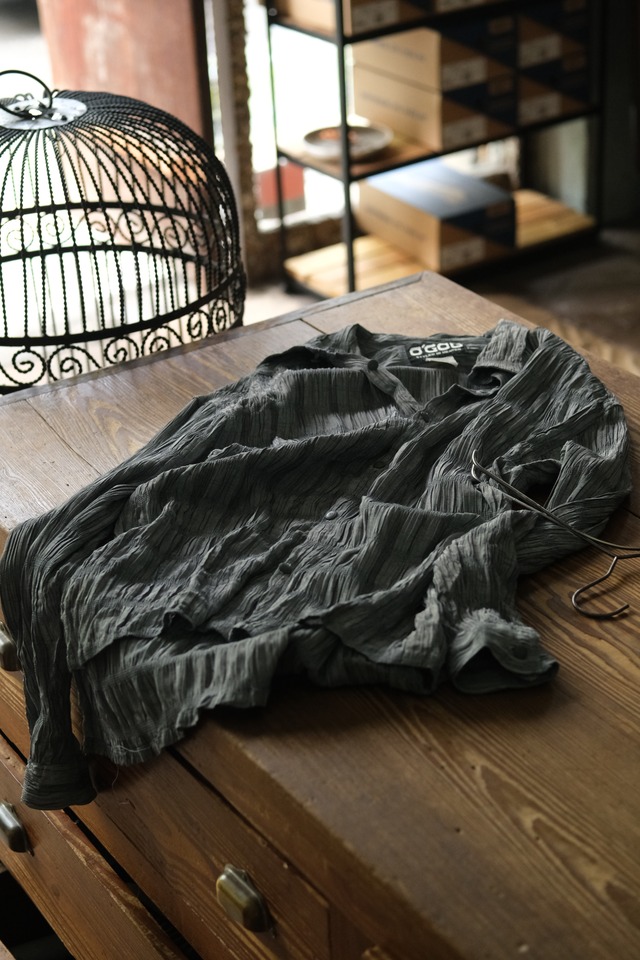 Utah／"O'GOD" rayon shirring shirt