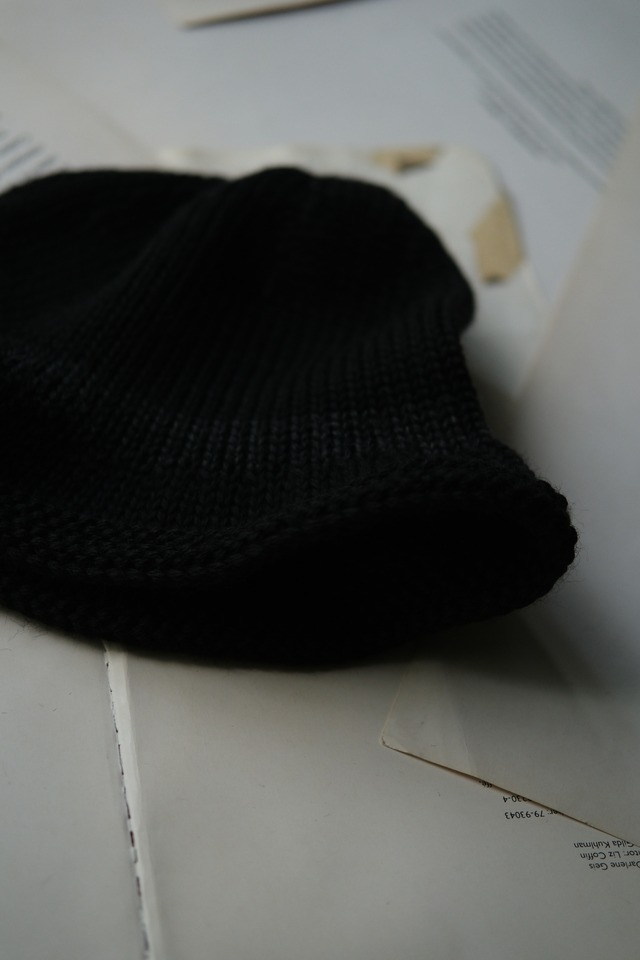 Utah／"LEUCHTFEUER" knit hat／black