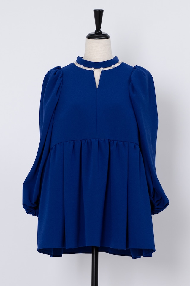 Neck Pearl Blouse　ROYAL BLUE