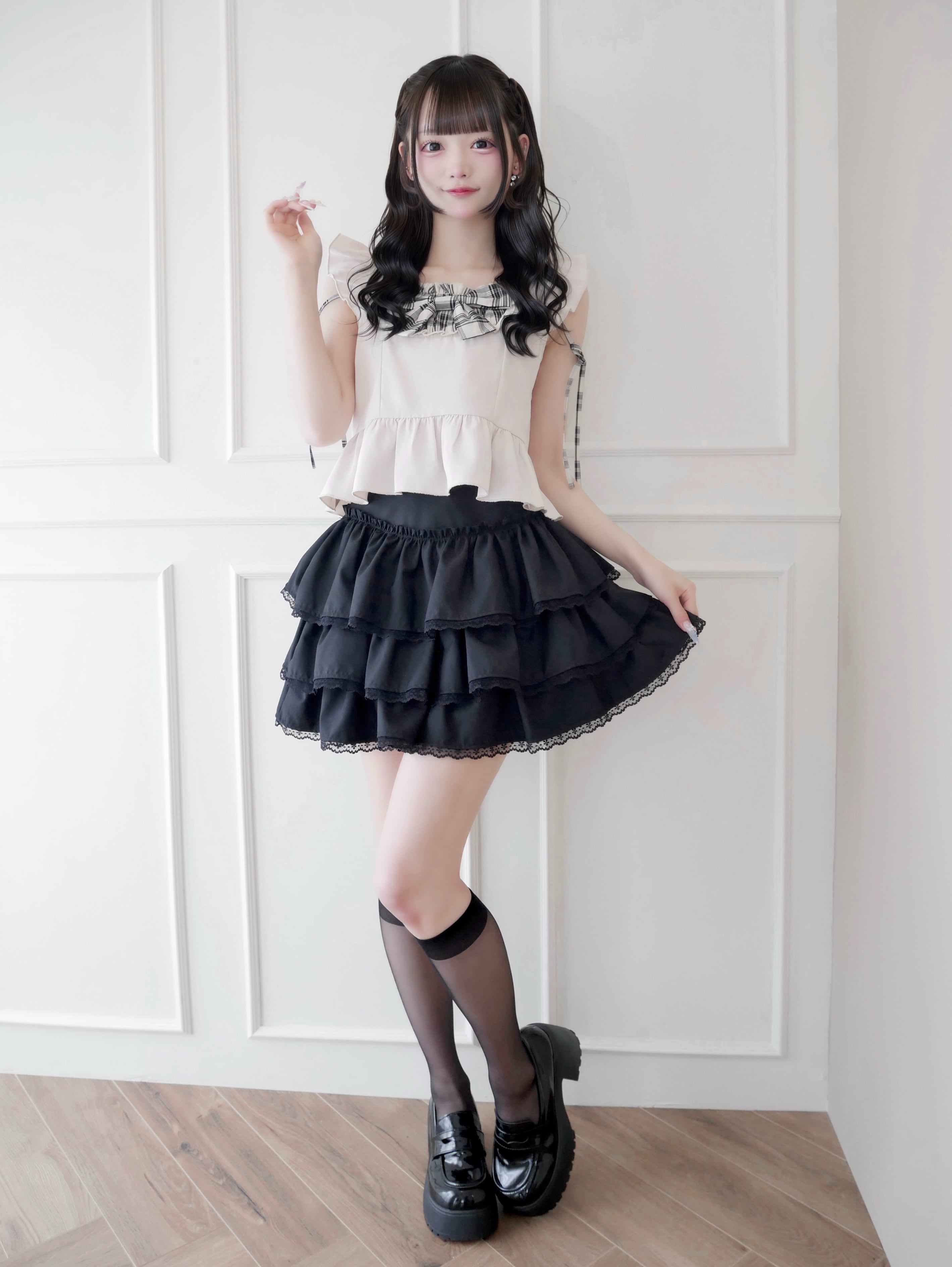 frill ribbon blouse