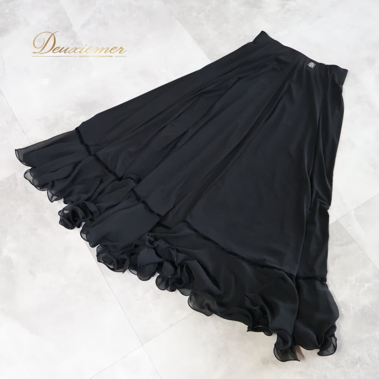 社交ダンス 衣装 スカート ブラック系 Muse 黒 無地 シンプル 練習 レッスン フリル 上品 伸縮 ストレッチ 透け感 かわいい ダンス衣装 イベント ステージ パーティー おしゃれ オールブラック