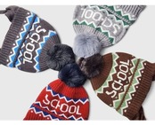 韓国子供服 / 26winter / KIDDLY / スクールポンポン耳当て帽子 / キッズ / 冬服 *FREE*
