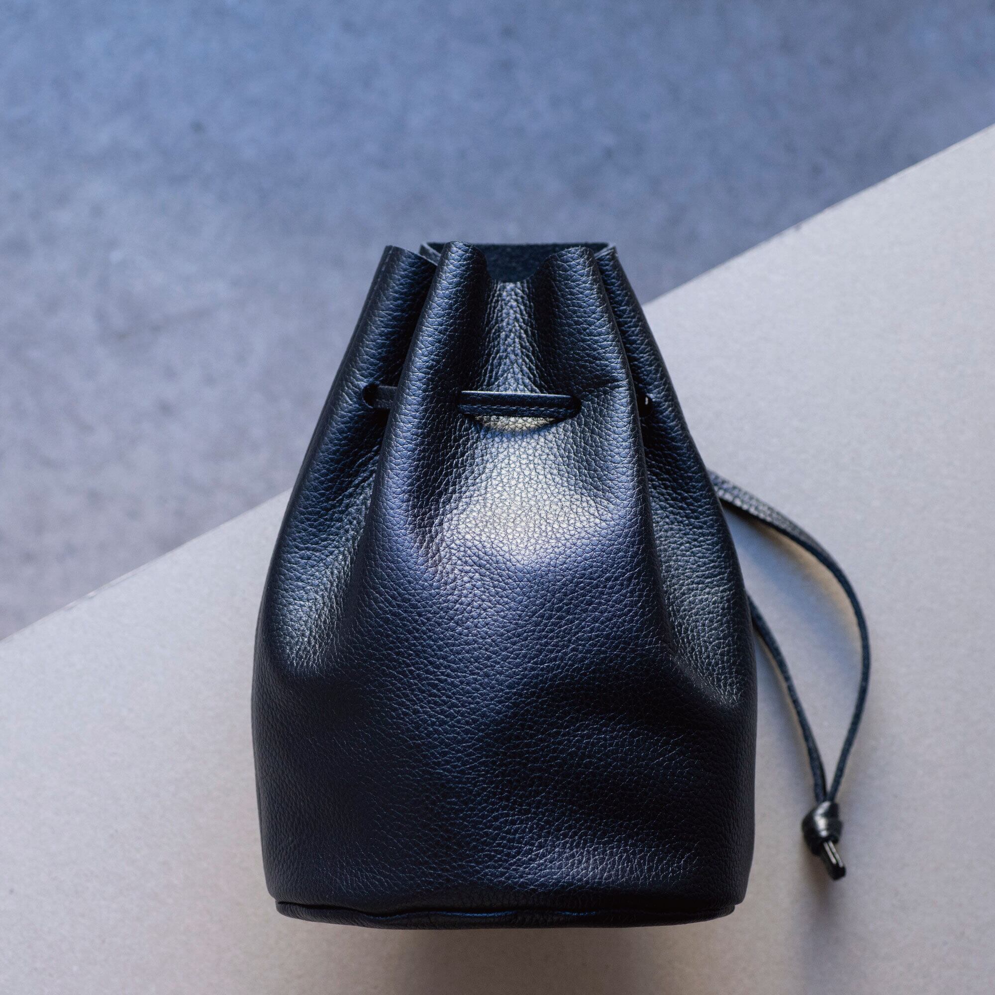 コンパクト巾着バッグ (マットシュリンクレザー) 【ma-02ss