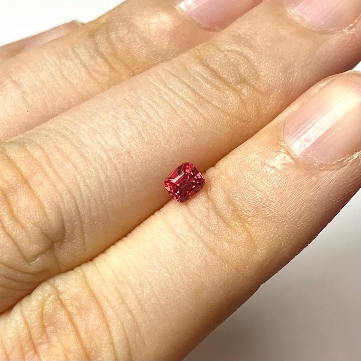 No.7 ベトナム産スピネル