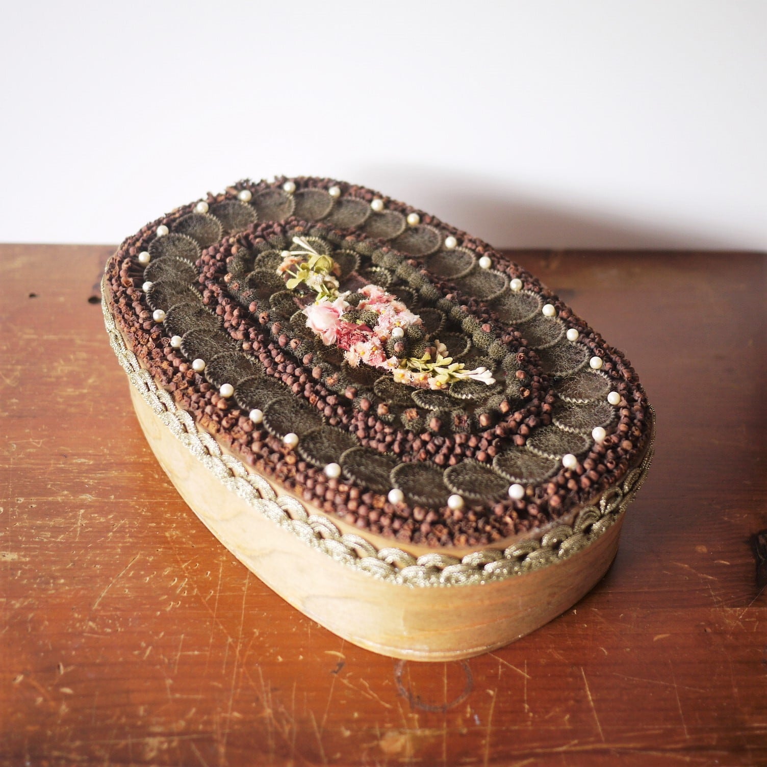 シュパンシャハテル スパイスブーケとワイヤー 木箱大