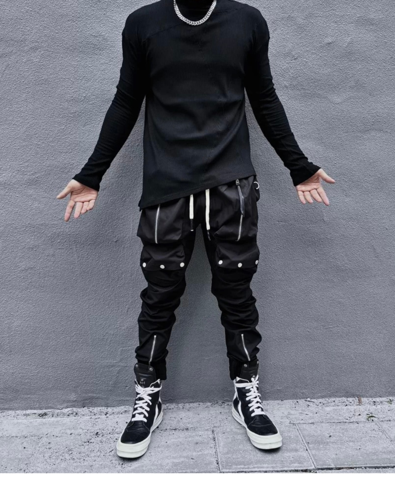 【最短翌日発送！】細く見せない設計｜スキニーカーゴパンツ(P00007)