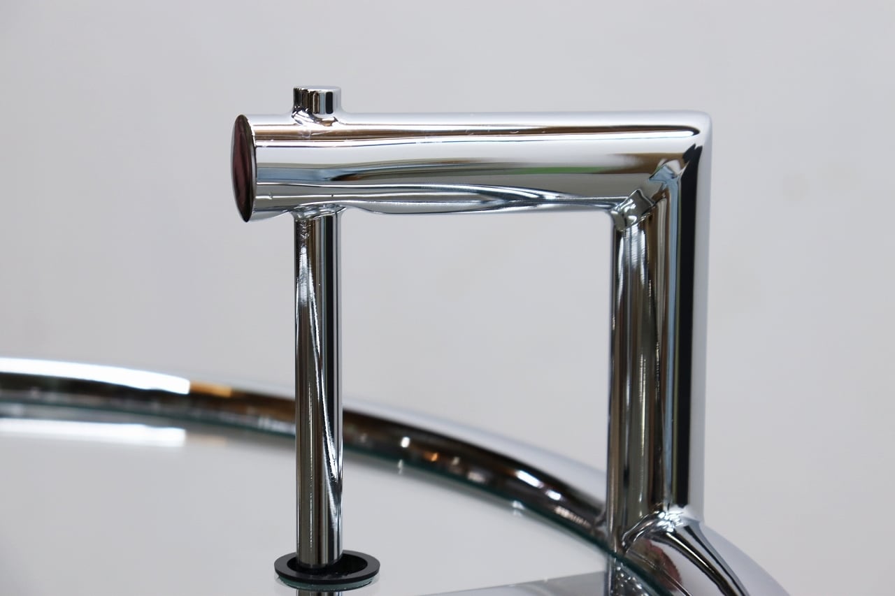 Eileen Gray アイリーン・グレイ アジャスタブル サイドテーブル リ