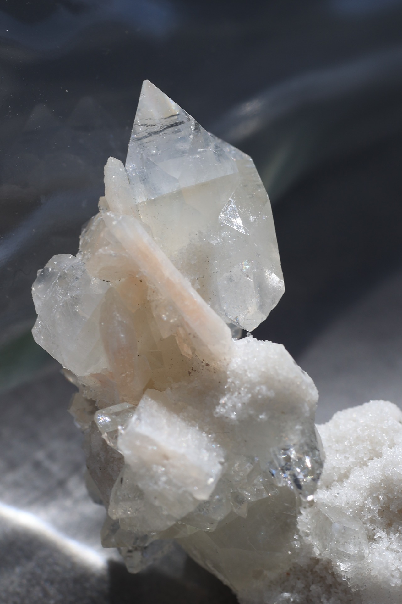 ダイヤモンドアポフィライト & スティルバイト「光の結び」Diamond Apophyllite & Stilbite ◇ 天然石・鉱物・パワーストーン・原石 | st00337