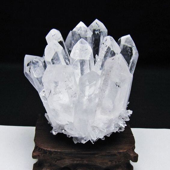 水晶 クラスター 水晶 原石 台座付属 一点物 182-8578