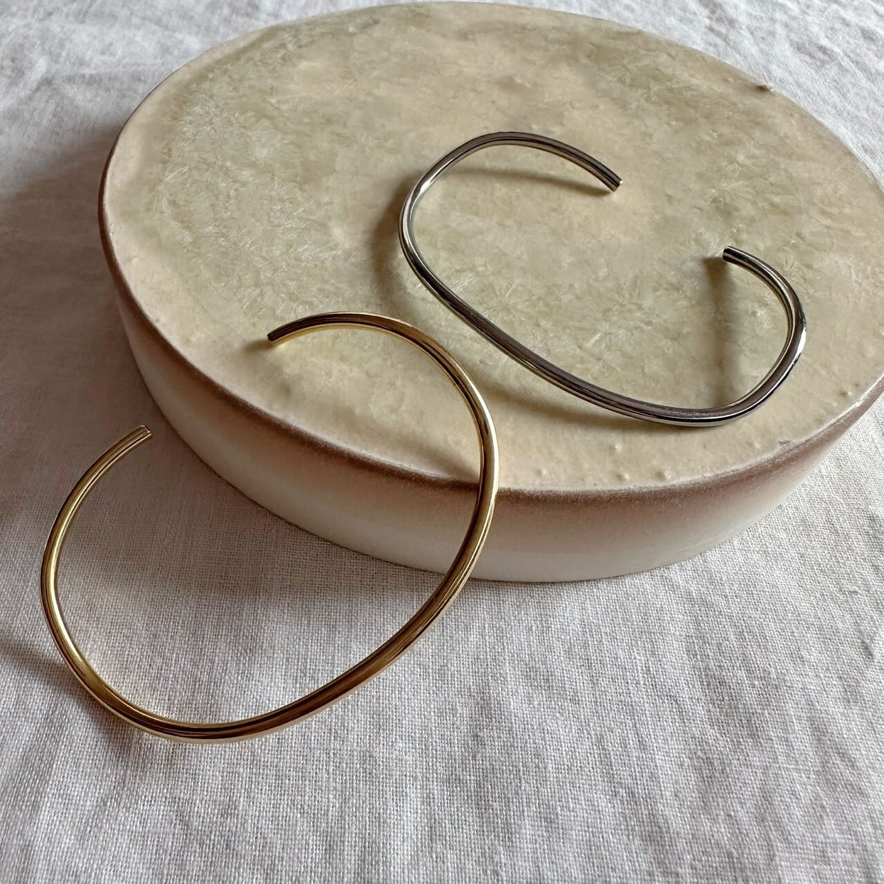 【SELECT】サージカルステンレス　ブレスレット　バングル　レディース　シルバー　ゴールド　華奢　アクセサリー