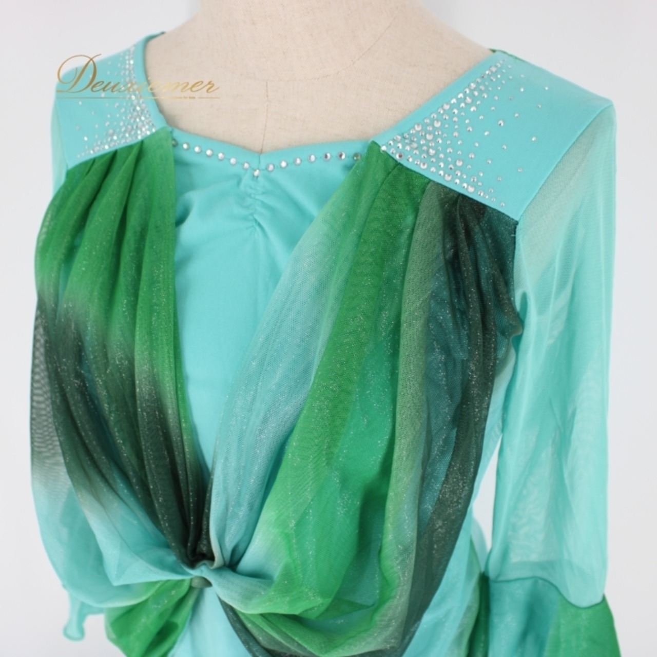 社交ダンス 衣装 スタンダード 上下セット ツーピース レッスンウェア パーティ衣装 オールシーズン グリーン系 ライトブルー系 水色 緑 爽やか スカート トップス フルレングス 伸縮性あり おしゃれ デザイン ラインストーン ドレス 体型カバー ヘルシー カジュアル フェスティバル パフォーマンス レディース お出かけ 着心地良い 軽やか ブラウス セットアップ セクシー 宴会 服飾 お洒落