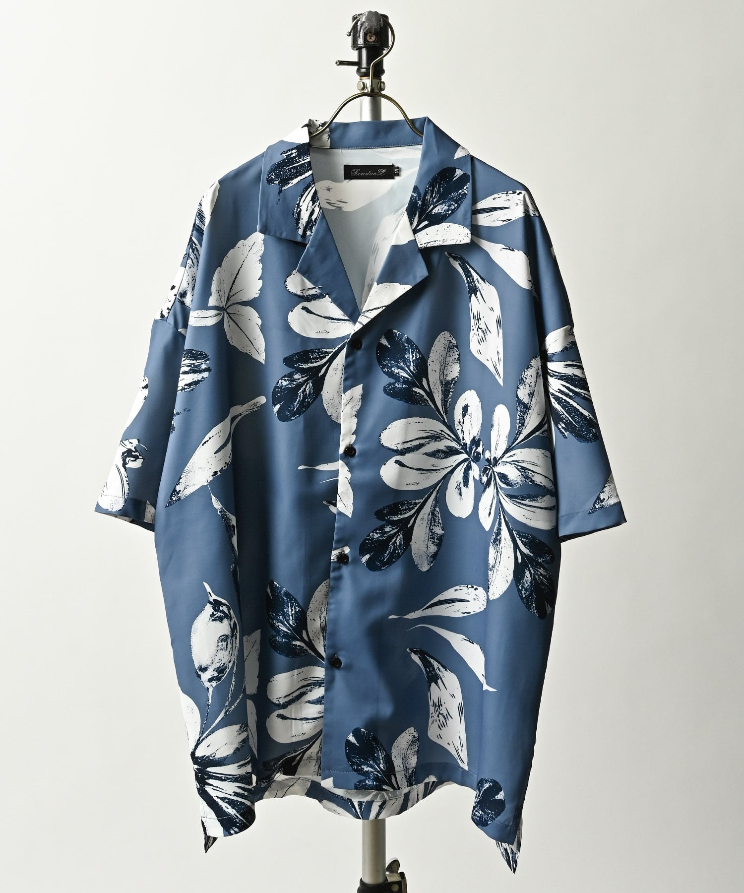 Revertical All-over print big silhouette open collar shirt (14) RV8960